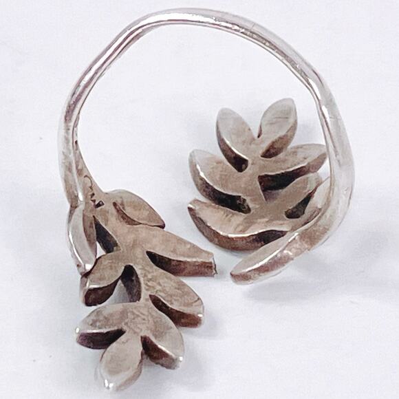 Vintage Sterling Silver Marcasite Leaf Bypass Ring Signed 925 Elegant Feminine - Picture 6 of 12
